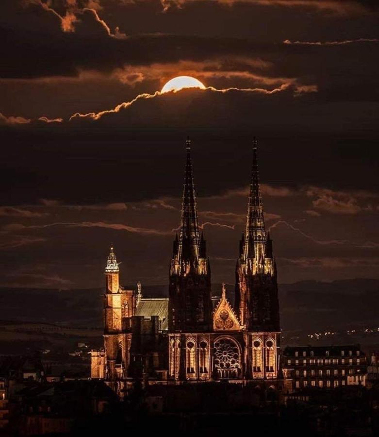 Ferienwohnung Vivez sur un Volcan, vivez Clermont Ferrand Exterior foto